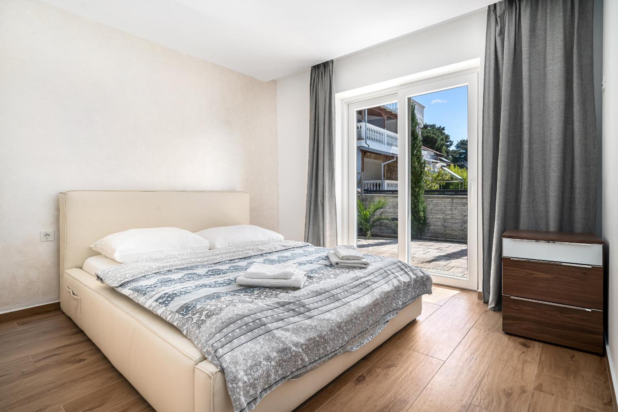 Luxury Apartments-La Dino Maky Vodice Room photo